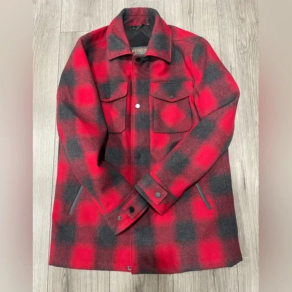 Pendleton Longmont Wool Blend Insulated / Lined Shirt Jacket Red Ombre Sz M